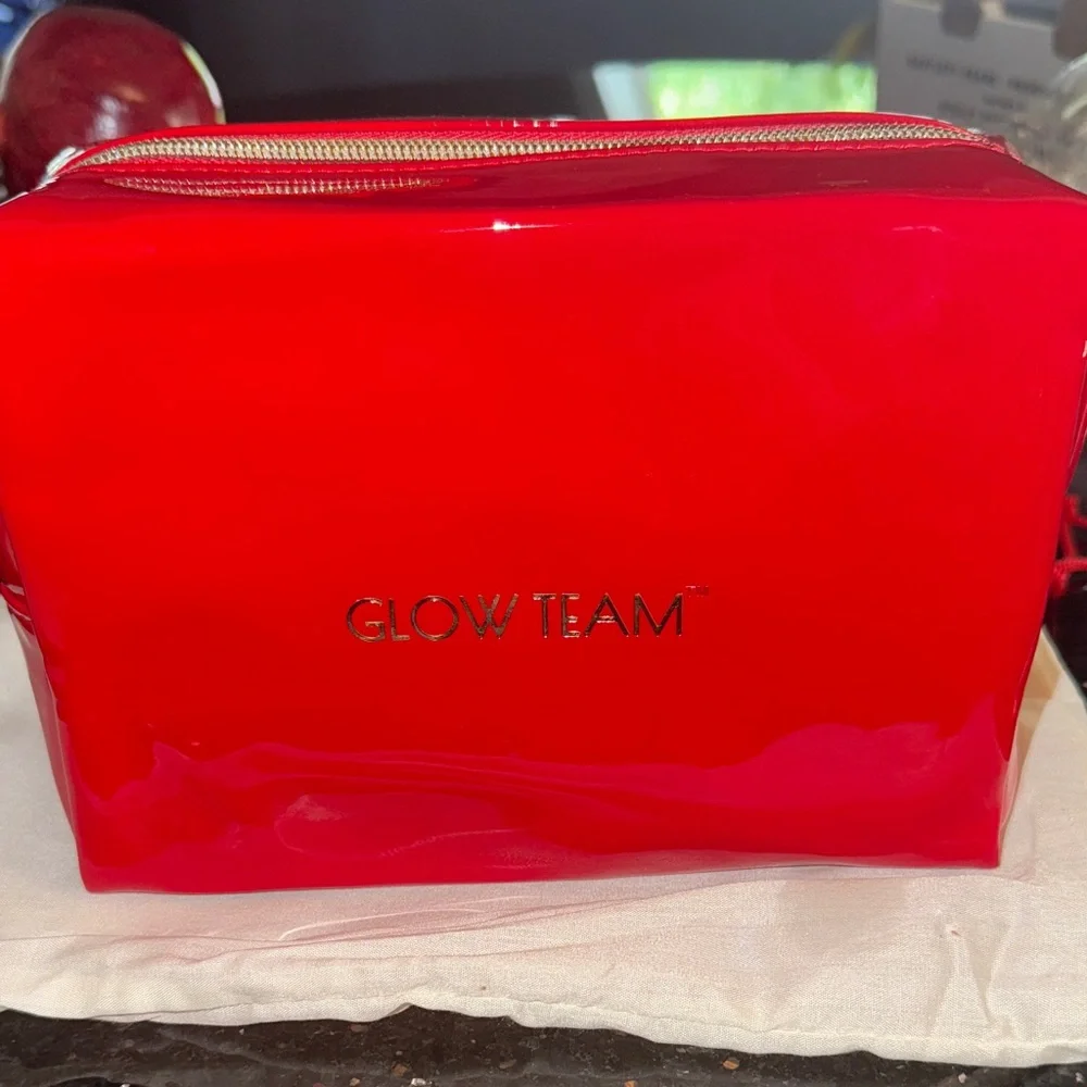Karina NYC Glow Team makeup 💄 bag NEW